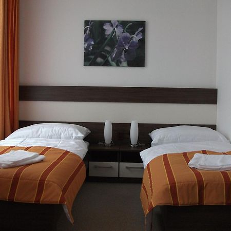 Sport-Relax Centrum Bors Club Brzecław Zewnętrze zdjęcie